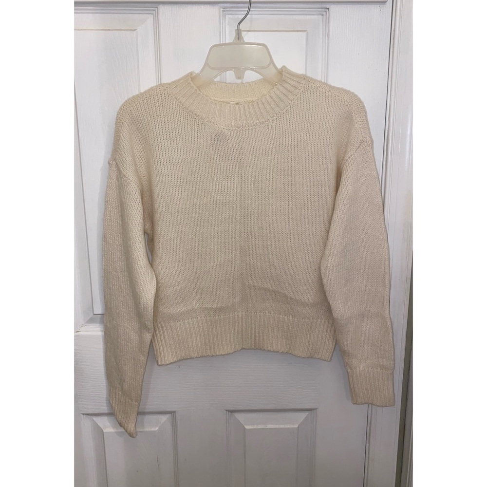Garage Cream Sweater Size X-Small